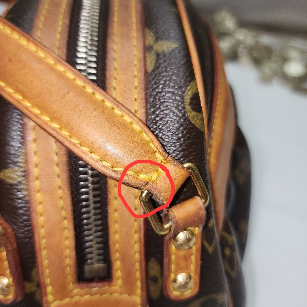 Authentic Louis Vuitton Monogram Klara Shoulder Bag With COA And Dust Bag - Picture 9 of 17